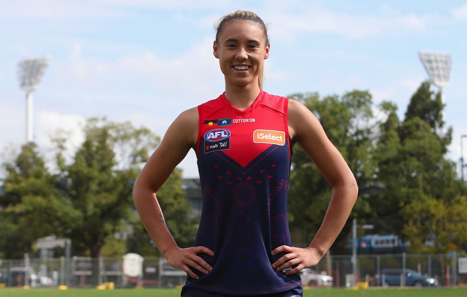 190314_Newman_940.jpg Aliesha Newman pulls on Melbourne's 2019 Indigenous guernsey. - AFLW